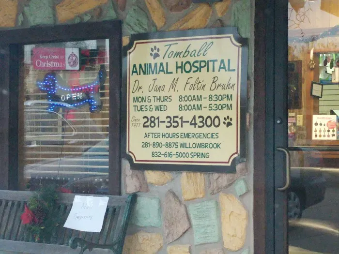 Tomball Animal Hospital 12