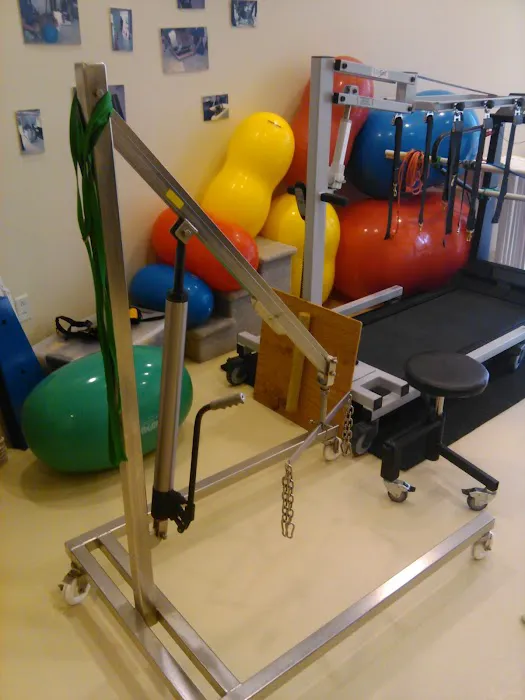 Center for Veterinary Pain Management and Rehabilitation 12