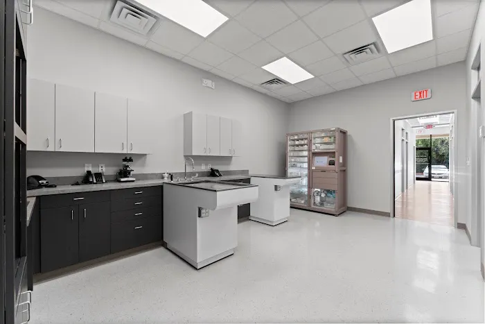 Animal Clinics Of The Woodlands - Cochran's Crossing 9