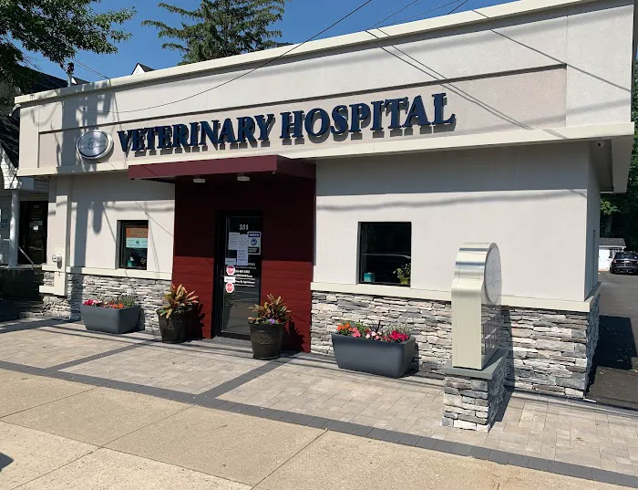East Rockaway Veterinary Hospital 12