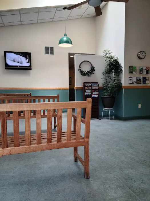 Goosepond Animal Hospital 6