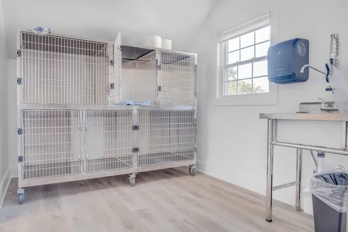 Overpeck Creek Animal Hospital 12