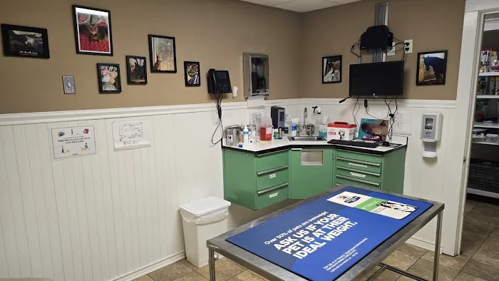 Closter Animal Hospital 12