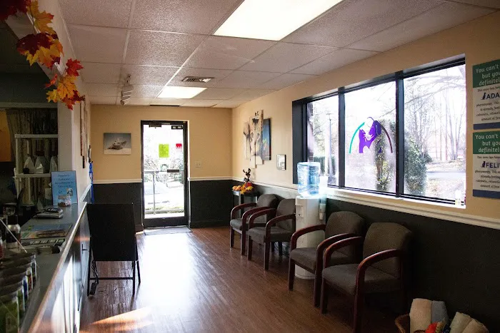 TotalBond Veterinary Hospital at Forestbrook 4