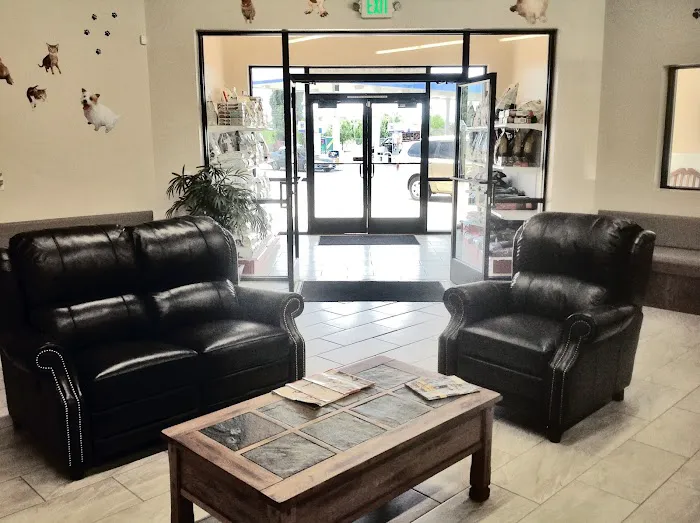 Canyon View Cares Veterinary Hospital 9
