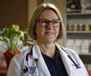North East Animal Hospital: Dr. Jennifer Howell