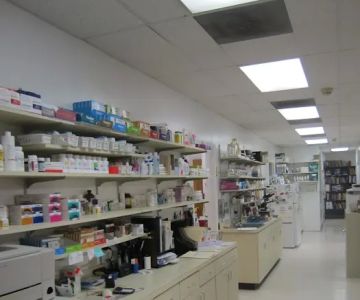 VCA Iselin Animal Hospital