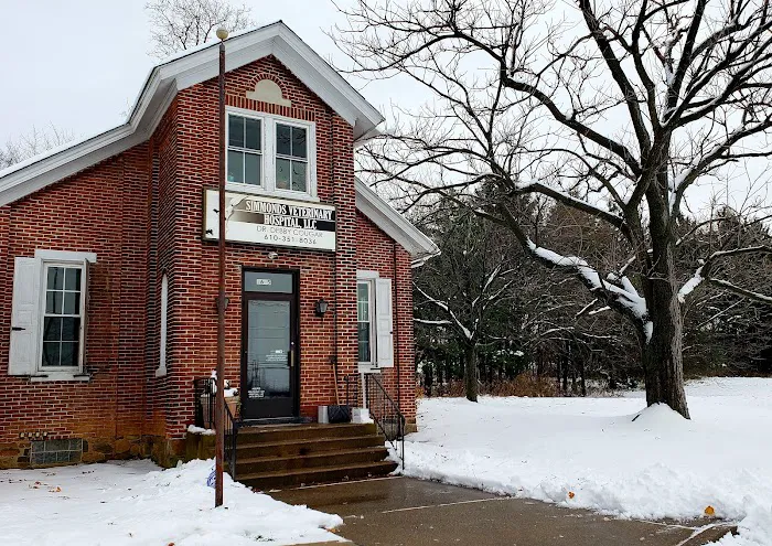 Simmonds Veterinary Hospital LLC 12