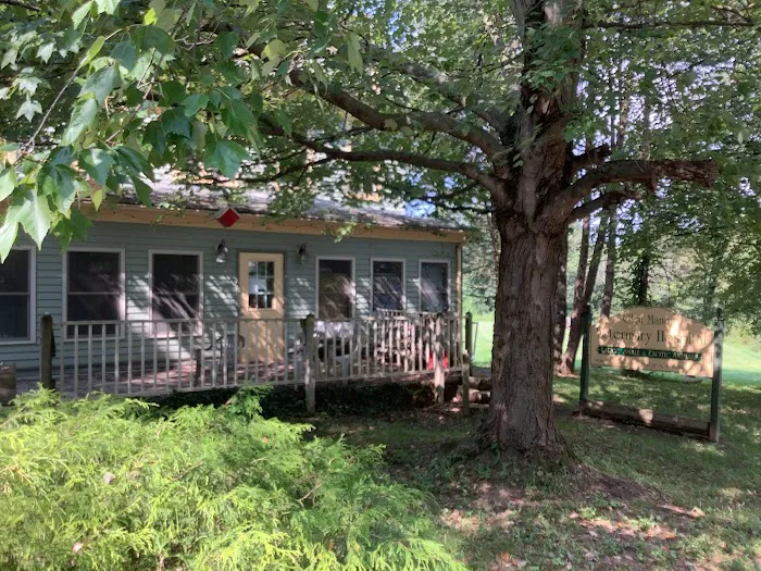 Glen Manor Veterinary Hospital 12