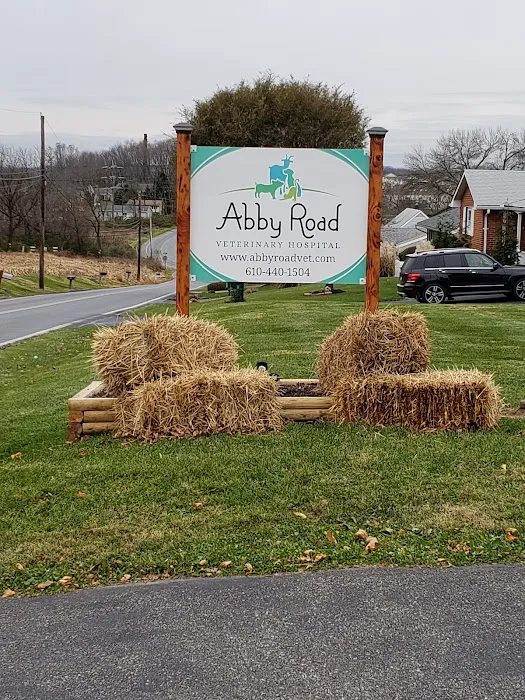 Abby Road Veterinary Hospital 7
