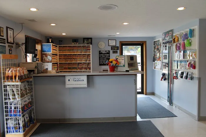 Evergreen Animal Hospital 12