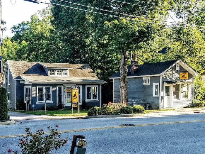 Companion Animal Hospital of Middletown 12