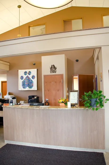 Animal Medical Center of Middletown 12