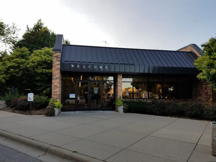 VCA Bloomington Animal Hospital 9
