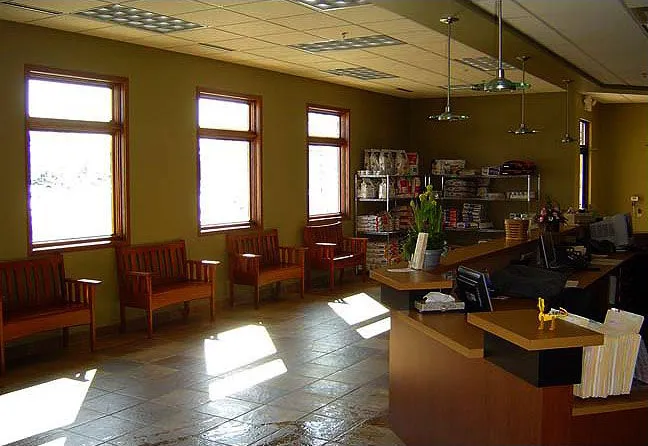 Plymouth Heights Pet Hospital 6
