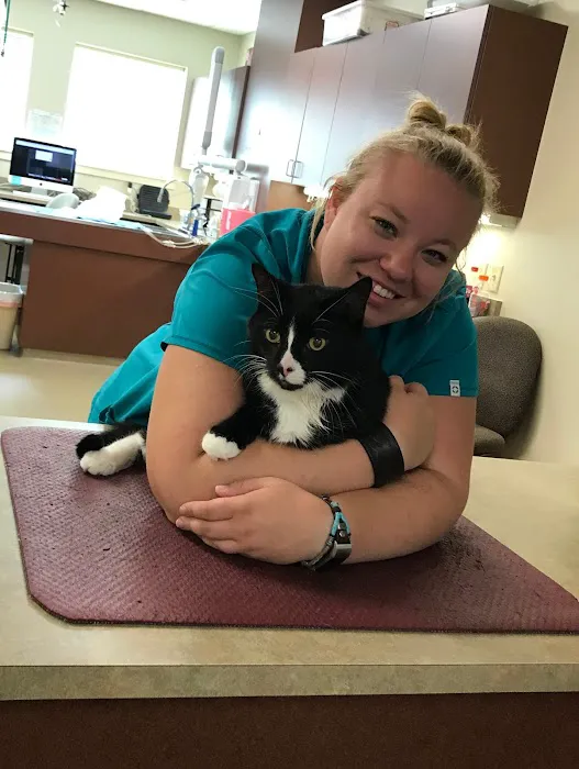 Edinburgh Pet Health Center 3