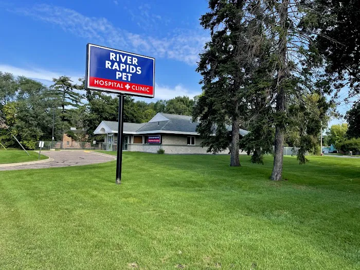 River Rapids Pet Hospital + Clinic 4