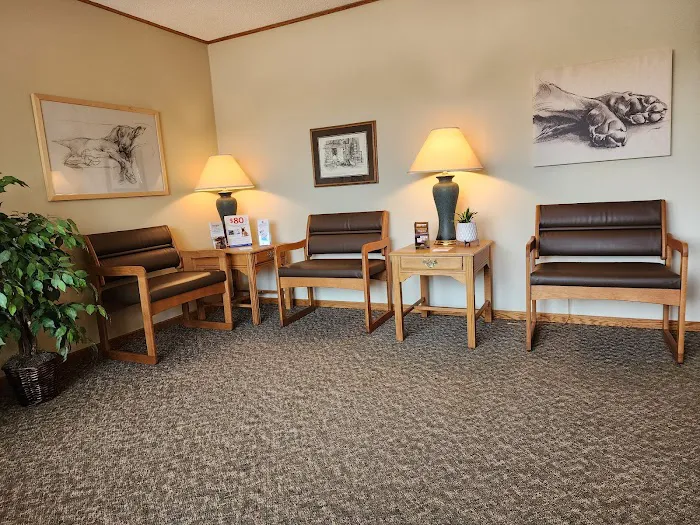 Coon Rapids Pet Hospital 8
