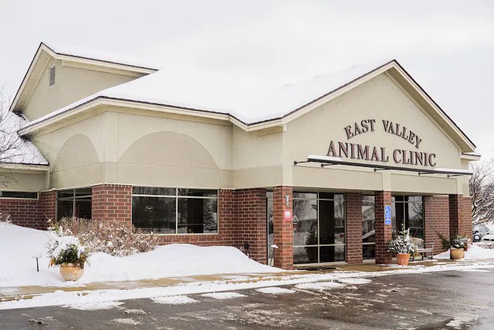 East Valley Animal Clinic 8
