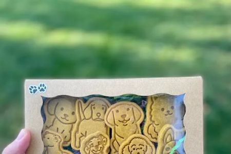 Snuggles Snacks
