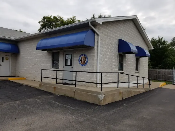 Spring Meadows Animal Hospital: Flowers Kady DVM 12