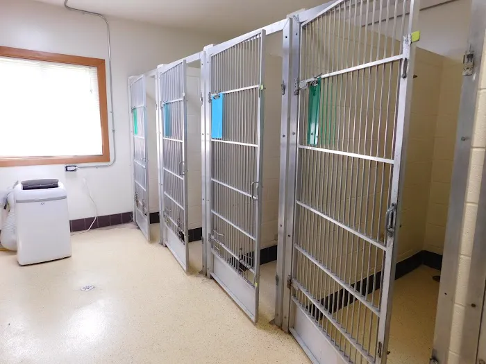 Highland Veterinary Hospital 8