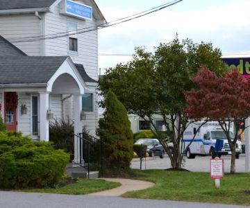 VCA White Rose Animal Hospital
