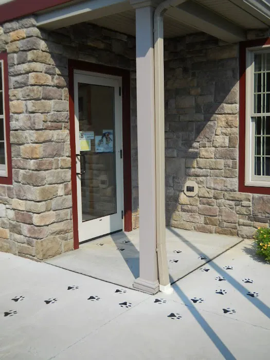 Holly Pike Animal Hospital 12