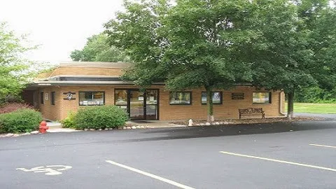 Cedarburg Veterinary Clinic 12