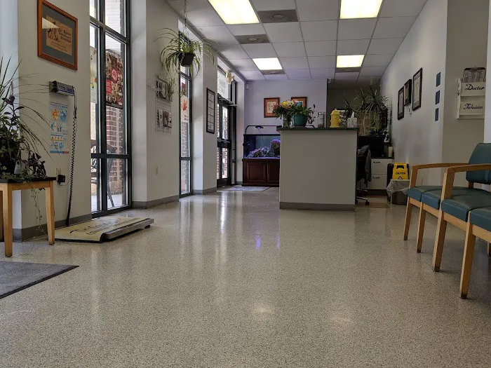 All Kinds Veterinary Hospital 12