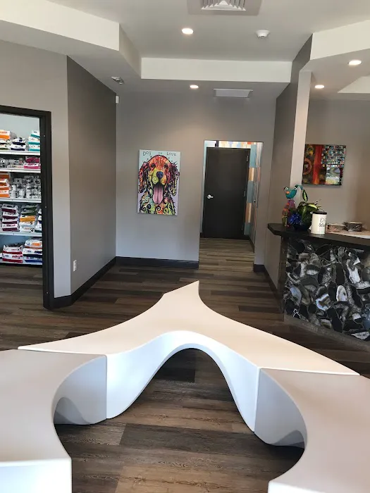 Mann Veterinary Hospital 12
