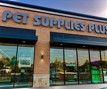 Pet Supplies Plus Shops at Young Ranch