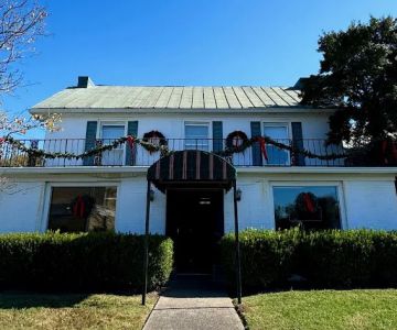 South Water Animal Hospital