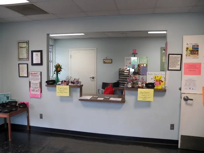Beesley Animal Clinic 9