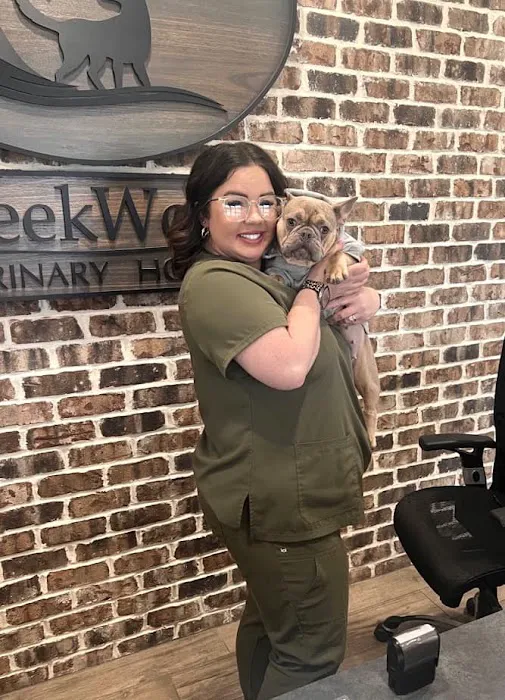 CreekWood Veterinary Hospital 12