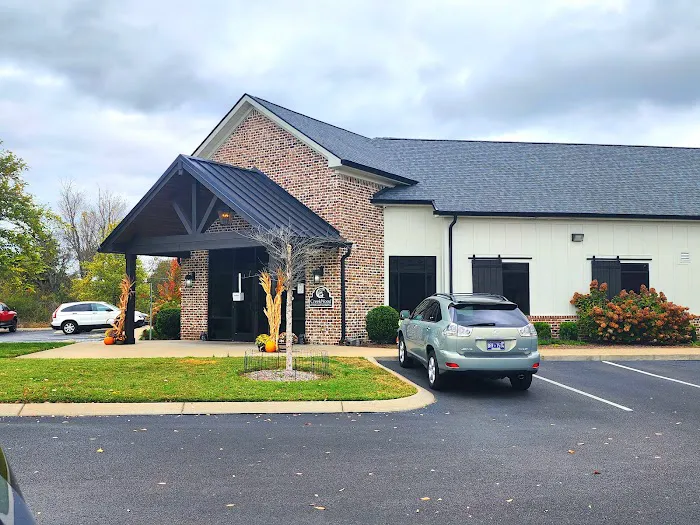 CreekWood Veterinary Hospital 12