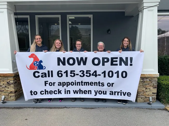 Harding Animal Hospital 12