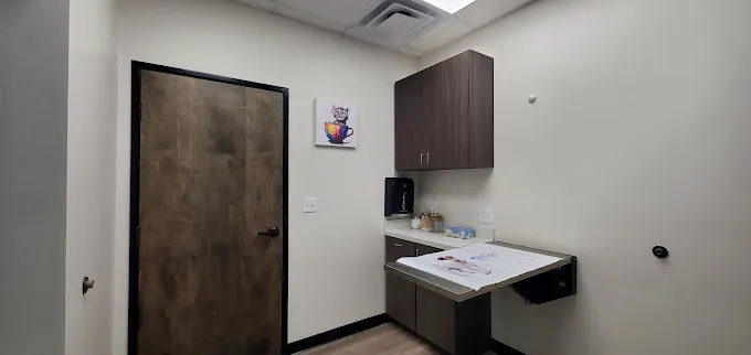 Cutting Edge Pet Clinic 12