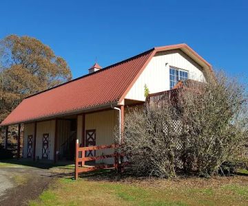 Maiden Large Animal Hospital