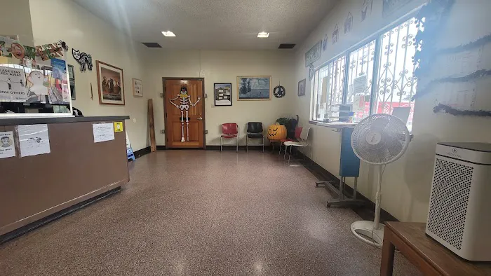South Gate Dog - Cat Hospital 12