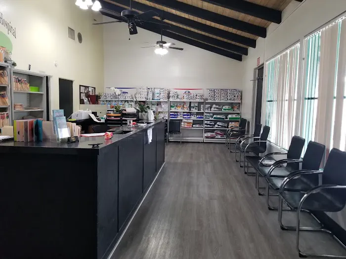 Colima Animal Hospital 12