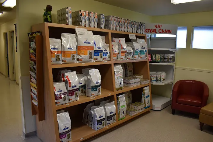 Cat & Dog Clinic of Bellevue 12