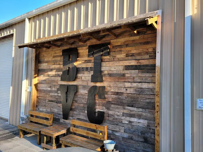Big Thicket Veterinary Clinic- New Caney 12