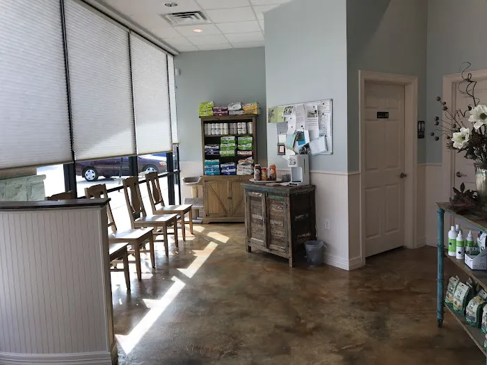 Egret Bay Veterinary Hospital 12