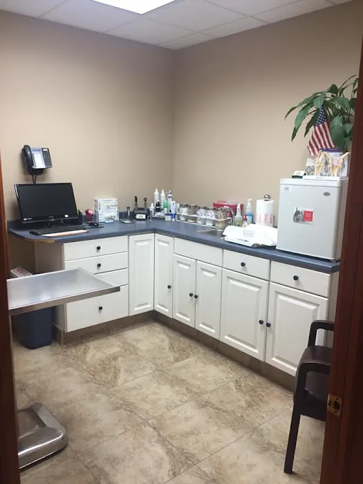 Locust Valley Veterinary Clinic 10