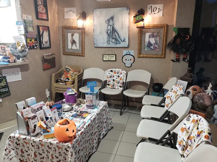 Woods Avenue Animal Clinic 9