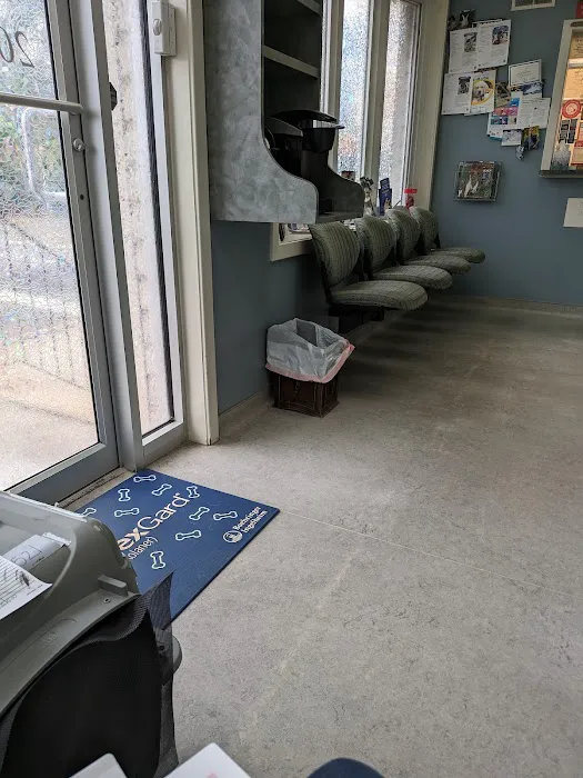 Englewood Cliffs Veterinary, PA 7