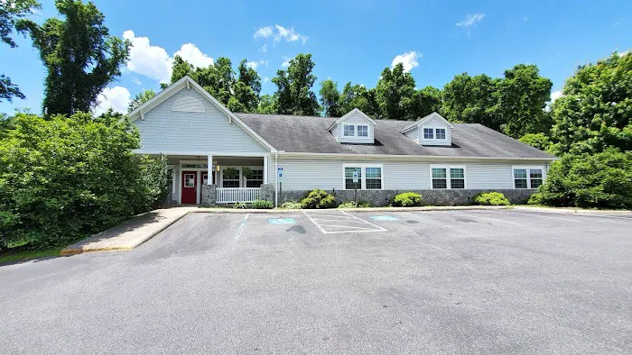 Crestview Veterinary Hospital 4