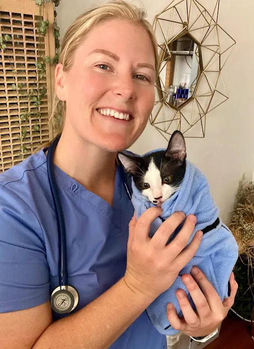 SoCal Mobile Veterinary Care 12