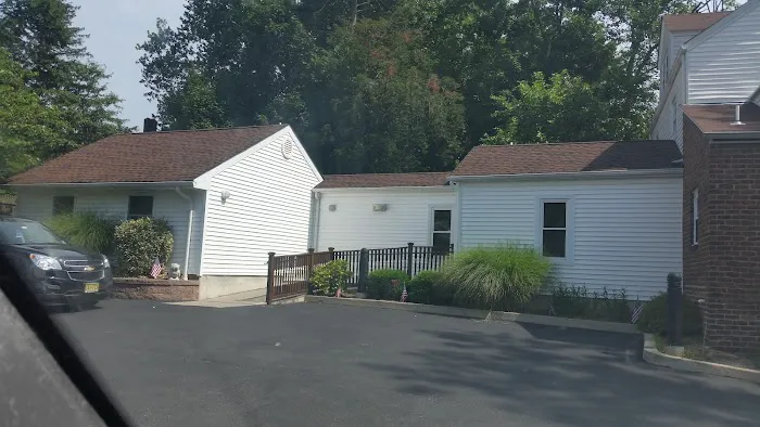 Twin Oaks Veterinary Hospital 12